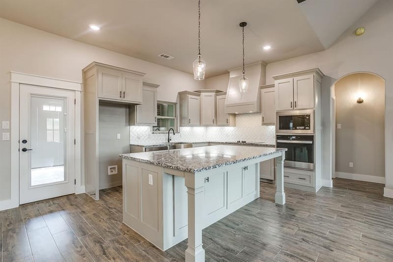 2000 Highland View Drive, Springtown TX 76082 - Photo 13