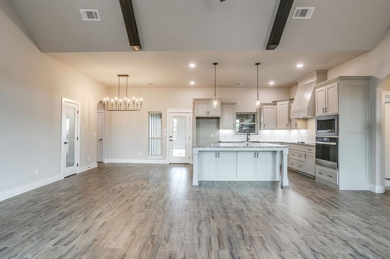 2000 Highland View Drive, Springtown TX 76082 - Photo 12
