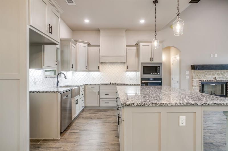 2000 Highland View Drive, Springtown TX 76082 - Photo 14