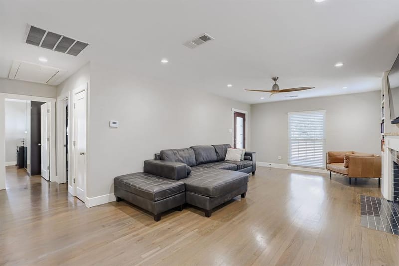 514 S Westmoreland Road, Dallas TX 75211 - Photo 7