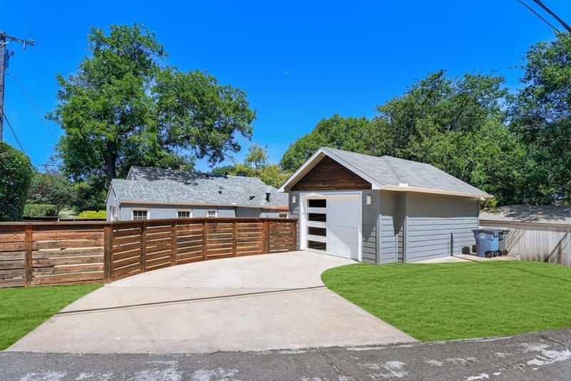 514 S Westmoreland Road, Dallas TX 75211 - Photo 28