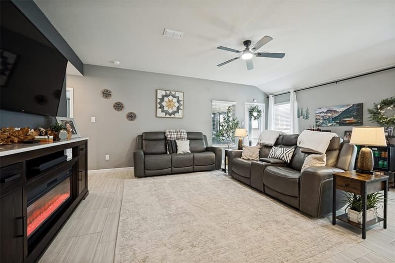 5529 Legends Way, Krum TX 76249 - Photo 8