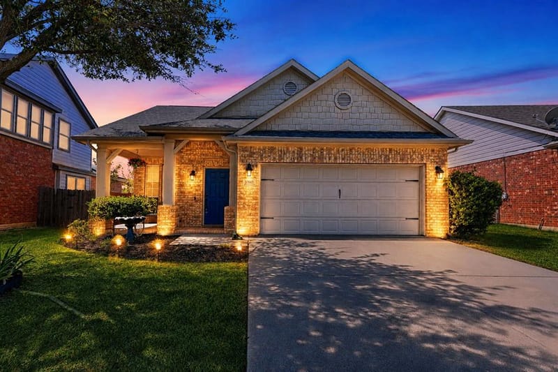 10969 Hawks Landing Road, Fort Worth TX 76052 - Photo 4