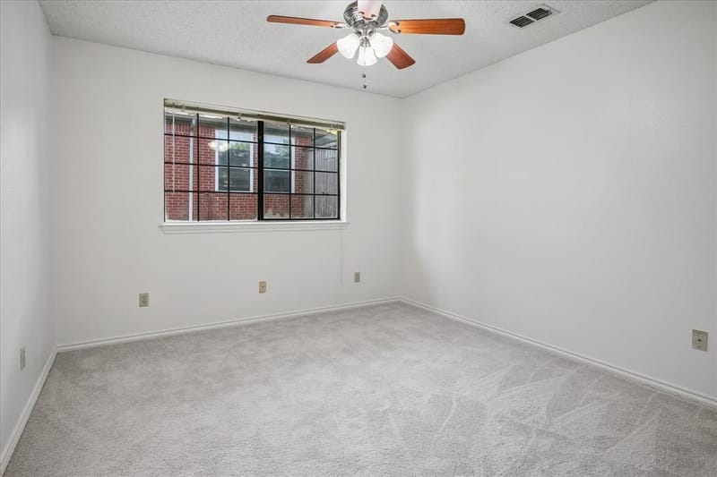 1902 Buffalo Bend Drive, Lewisville TX 75067 - Photo 19