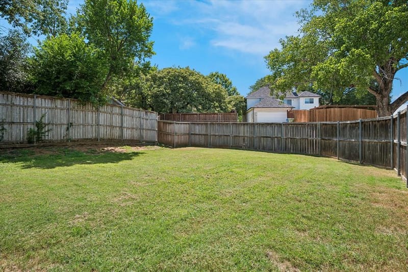 1902 Buffalo Bend Drive, Lewisville TX 75067 - Photo 25