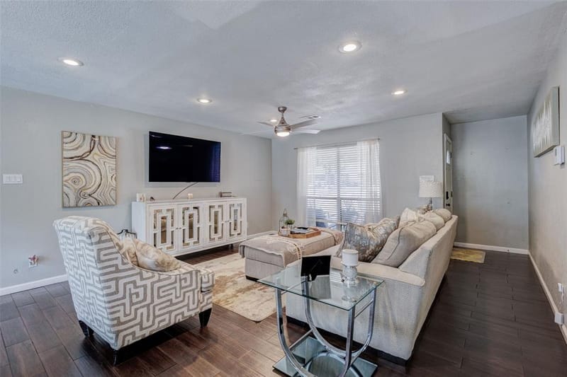 64 Somerset Terrace, Bedford TX 76022 - Photo 6