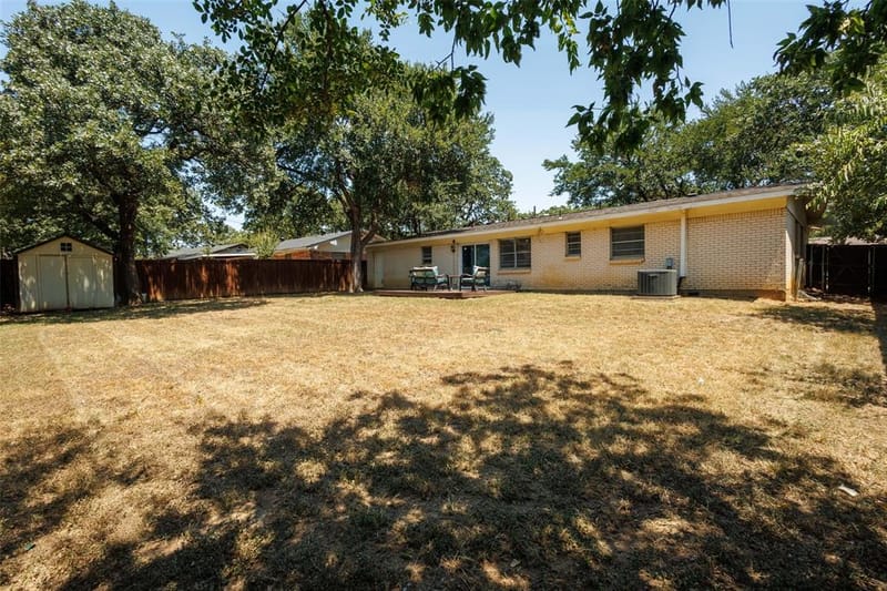 64 Somerset Terrace, Bedford TX 76022 - Photo 36