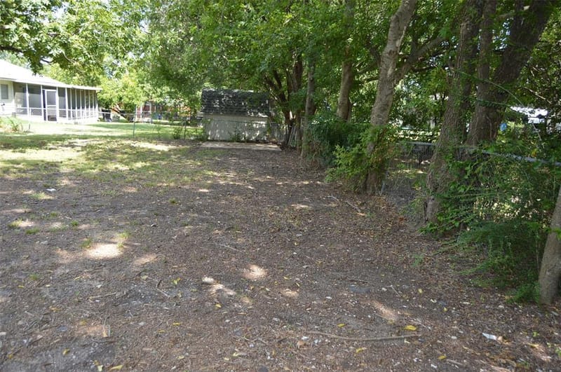3321 Eastland Avenue, Greenville TX 75402 - Photo 26