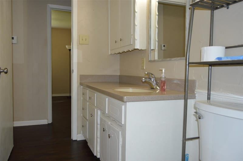 3321 Eastland Avenue, Greenville TX 75402 - Photo 20