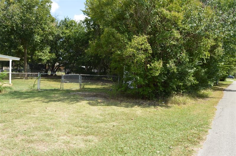 3321 Eastland Avenue, Greenville TX 75402 - Photo 33