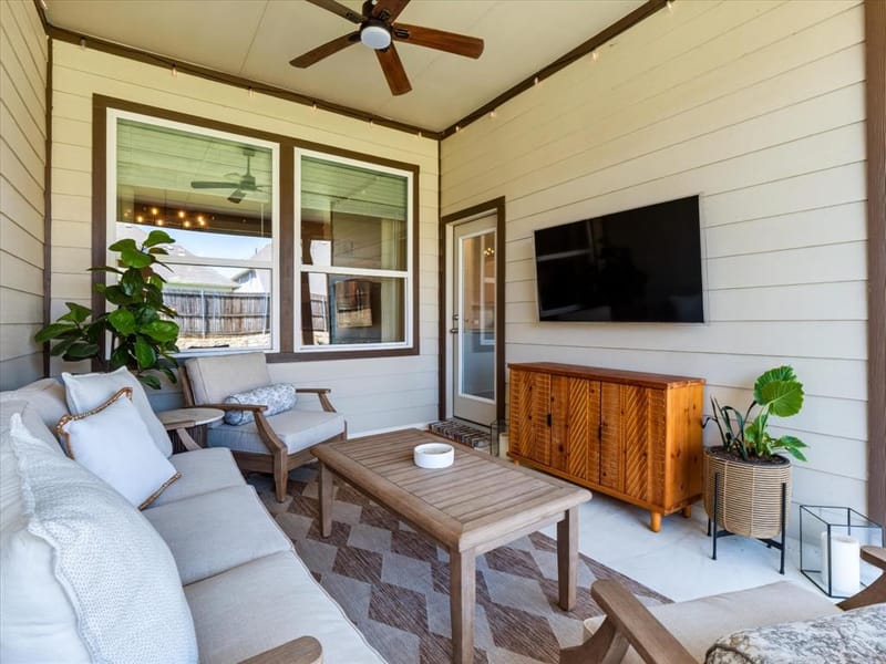 615 Frio Lane, Aubrey TX 76227