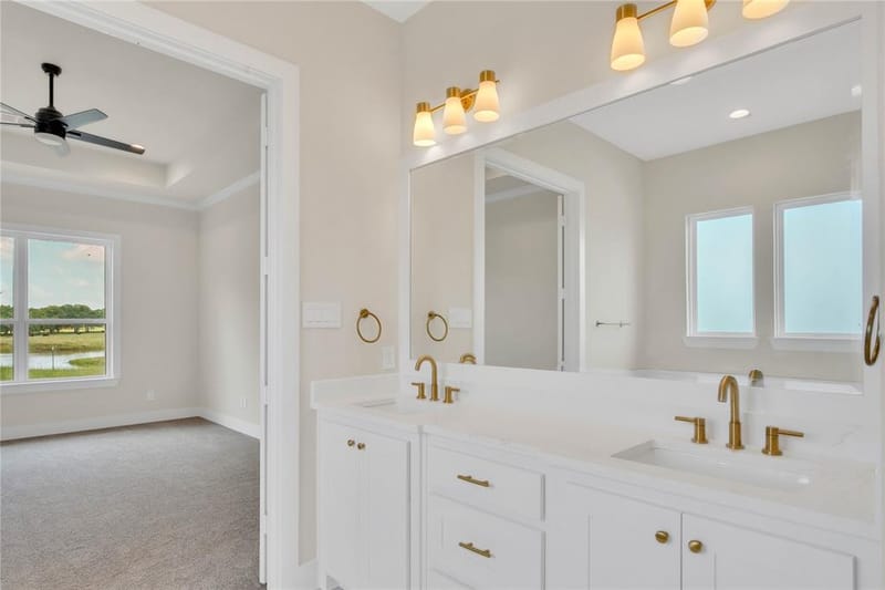 1028 Henry Way, Springtown TX 76082 - Photo 18