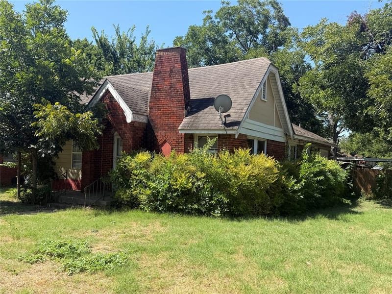 924 N 29th Street, Waco TX 76707 - Photo 2