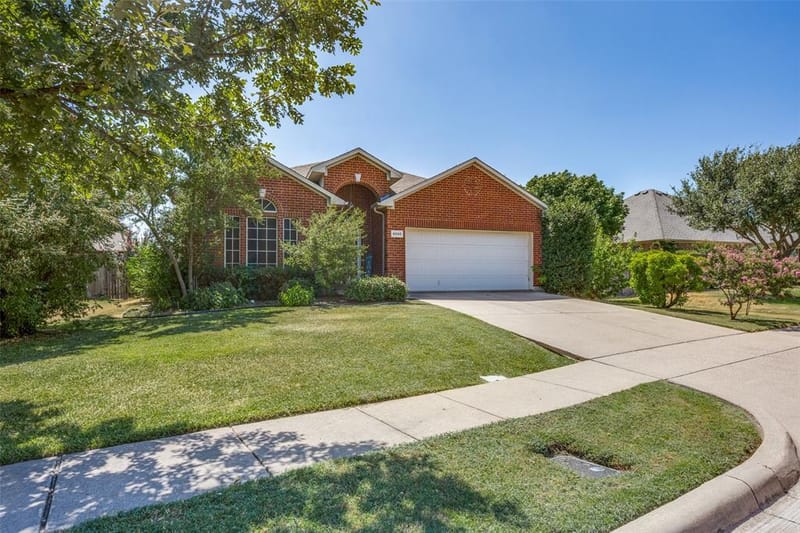 8005 Joshua Tree Court, Arlington TX 76002