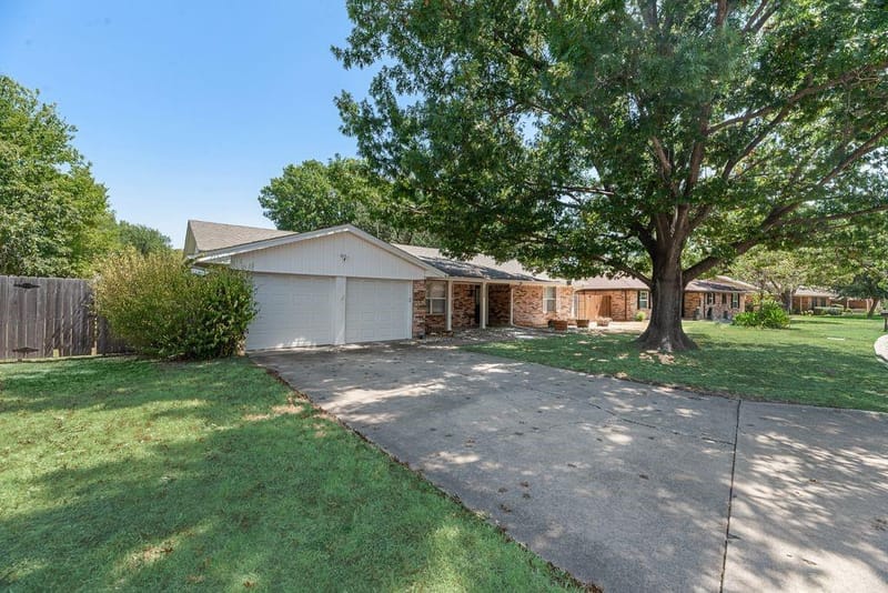2228 Picadilly Lane, Denton TX 76209 - Photo 4