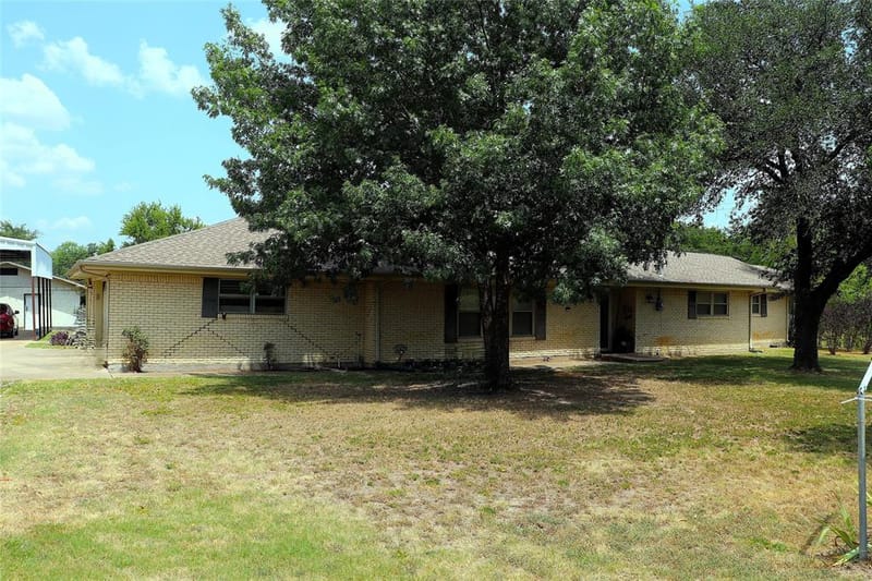 2137 State Highway 69 S, Greenville TX 75402
