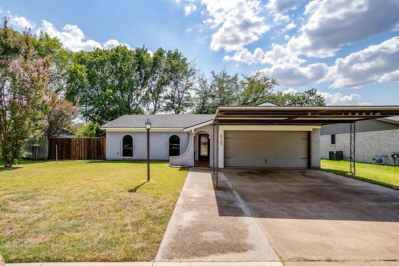 6709 Summit Ridge Drive, Watauga TX 76148 - Photo 3