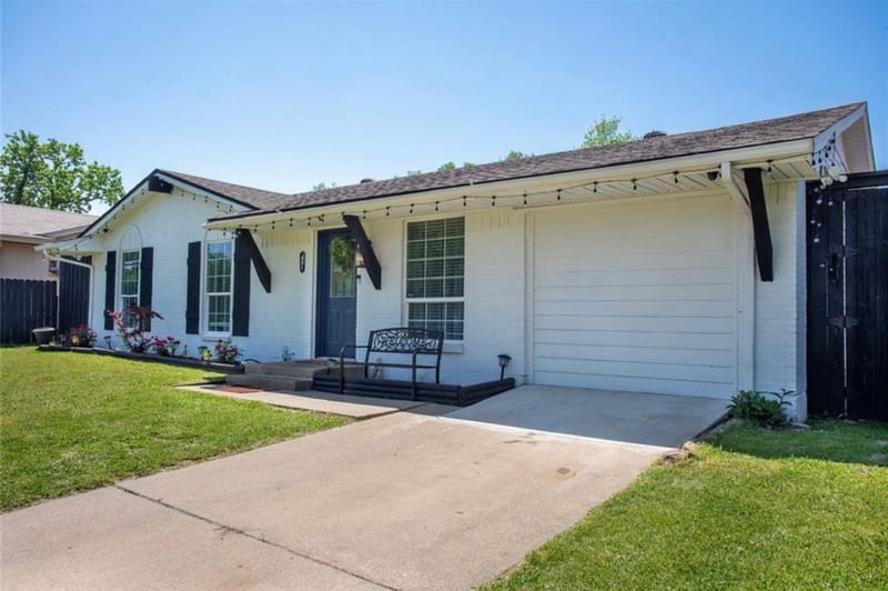 641 Furlong Drive, Dallas TX 75211 - Photo 6