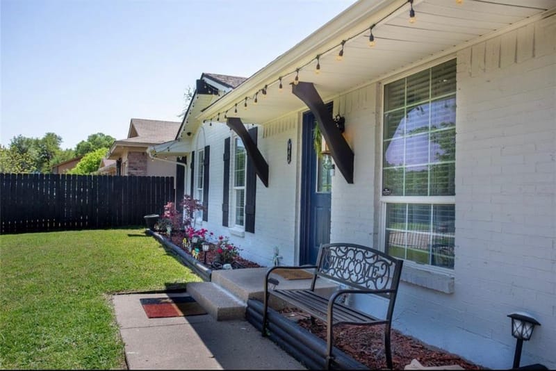 641 Furlong Drive, Dallas TX 75211 - Photo 7
