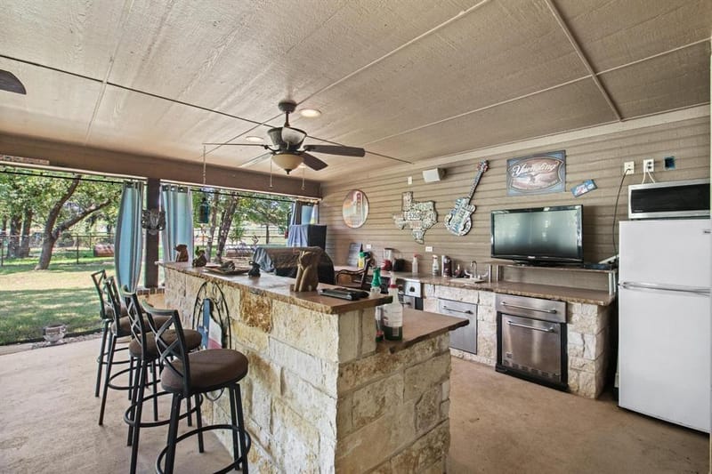 112 Knight Court, Springtown TX 76082 - Photo 27