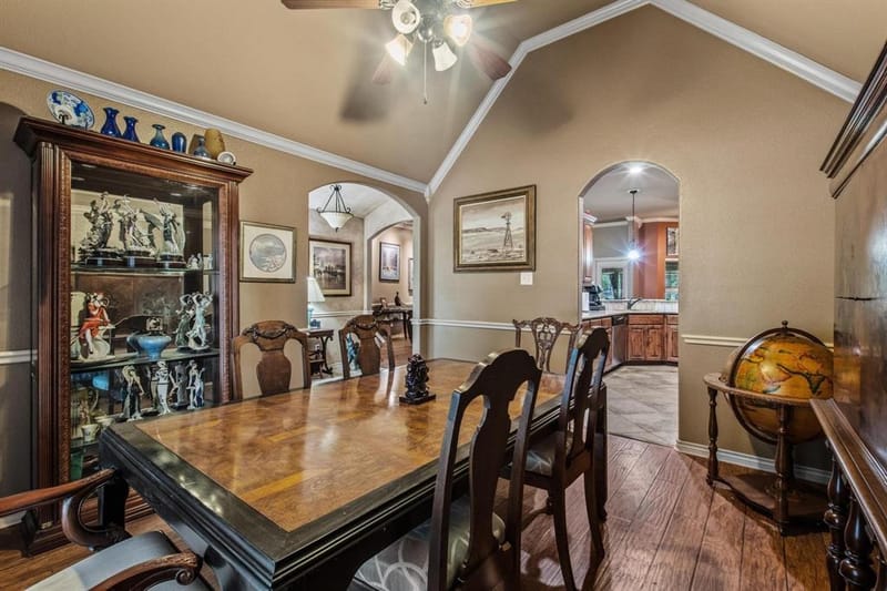 112 Knight Court, Springtown TX 76082 - Photo 13