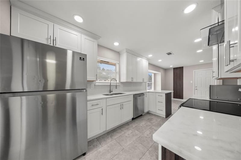 2303 Silverthorne Drive, Dallas TX 75287 - Photo 16