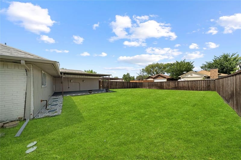 2303 Silverthorne Drive, Dallas TX 75287 - Photo 30
