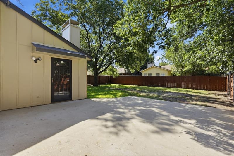 2606 Worth Forest Court, Arlington TX 76016 - Photo 30