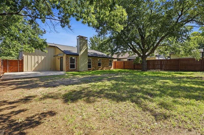 2606 Worth Forest Court, Arlington TX 76016 - Photo 33
