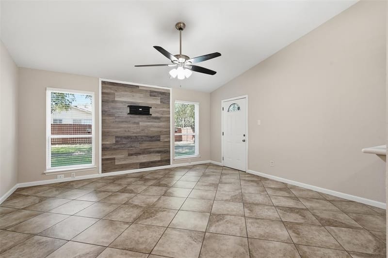 2606 Worth Forest Court, Arlington TX 76016 - Photo 14