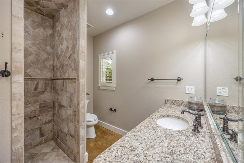 1131 Harvey Lane, Denison TX 75020 - Photo 18