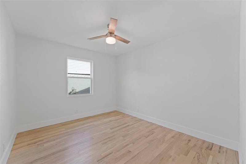 11046 Delford Circle, Dallas TX 75228 - Photo 23