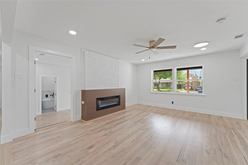 11046 Delford Circle, Dallas TX 75228 - Photo 12