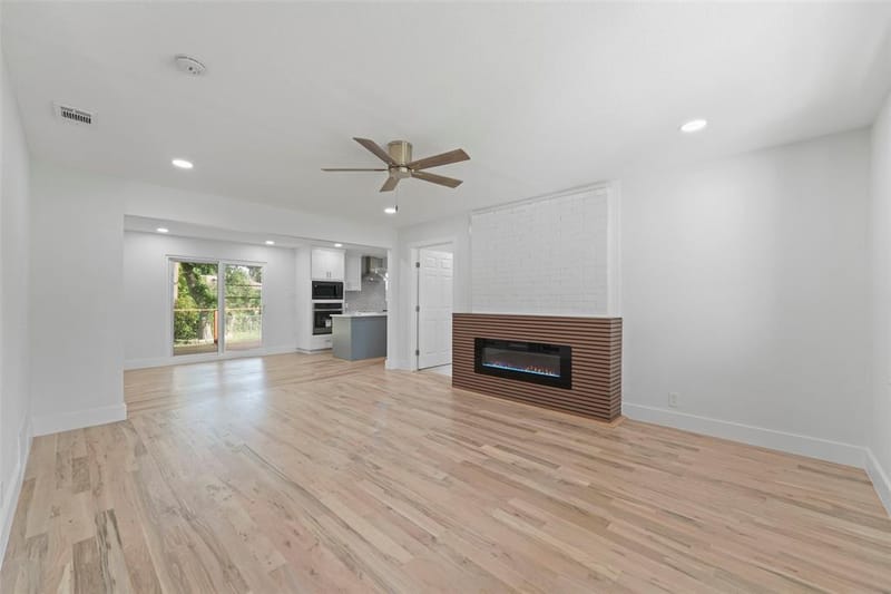 11046 Delford Circle, Dallas TX 75228 - Photo 11