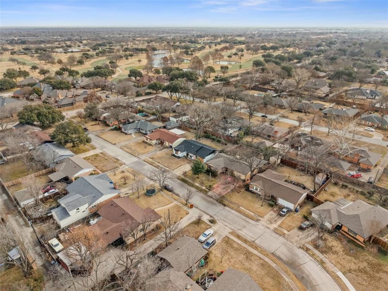 11046 Delford Circle, Dallas TX 75228 - Photo 8