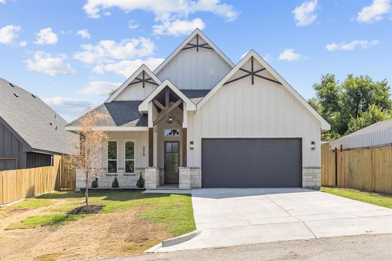 3203 NW 33rd Street, Fort Worth TX 76106