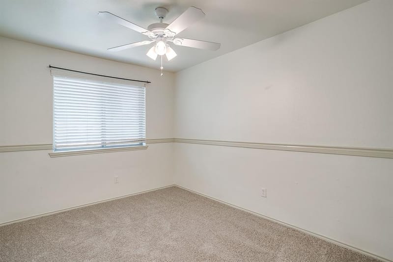 2610 N Casa Blanca Court, Arlington TX 76015 - Photo 24