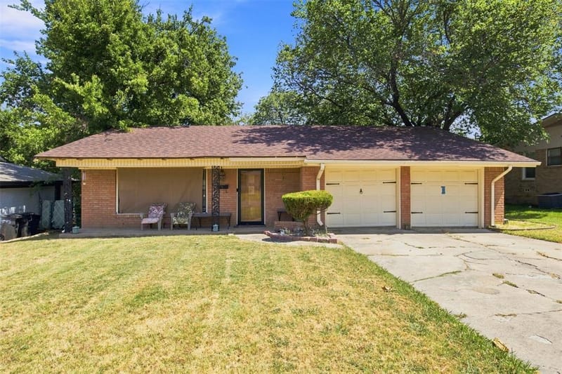 1817 Ellington Drive, Fort Worth TX 76112