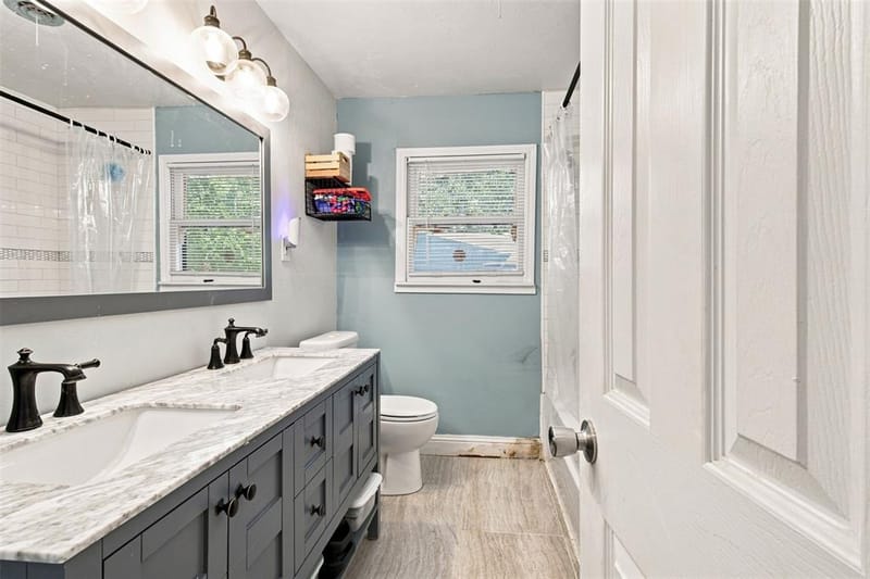 1817 Ellington Drive, Fort Worth TX 76112 - Photo 21
