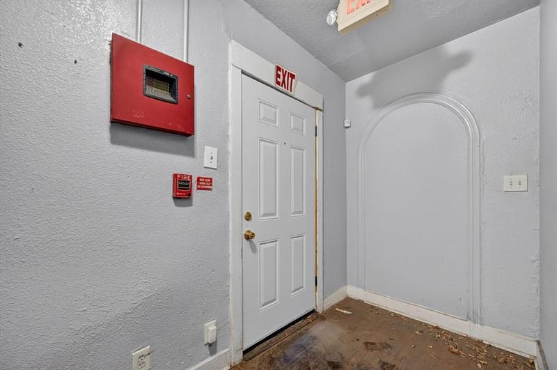 2813 E Rosedale Street, Fort Worth TX 76105 - Photo 22