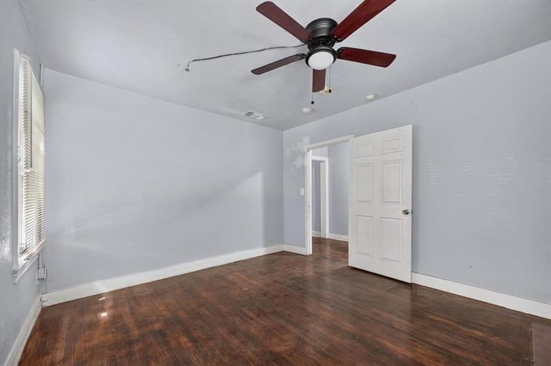 2813 E Rosedale Street, Fort Worth TX 76105 - Photo 8