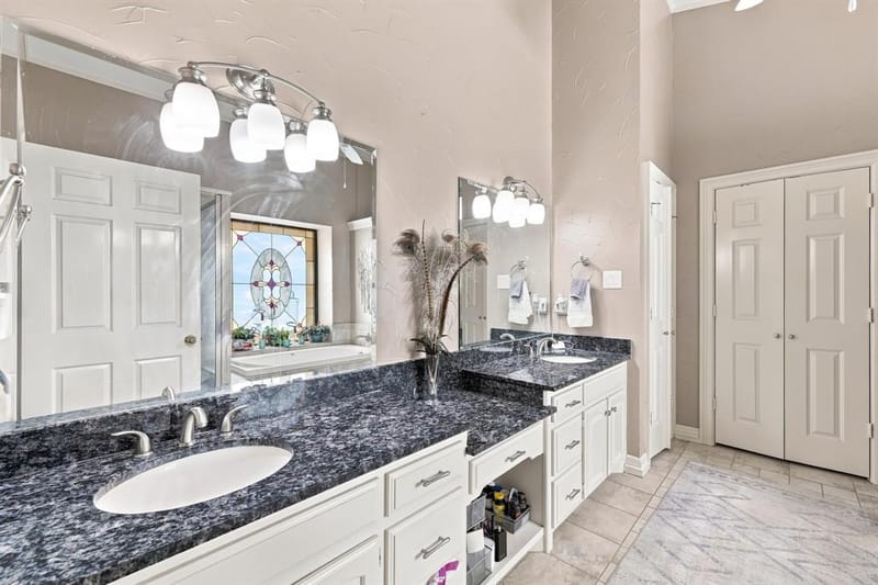 1762 Timber Ridge Circle, Corinth TX 76210 - Photo 19