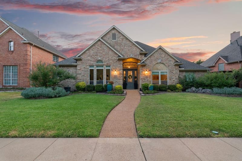 2913 Harkness Drive, Plano TX 75093