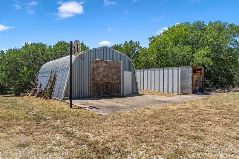 271 County Road 3580, China Spring TX 76633 - Photo 30