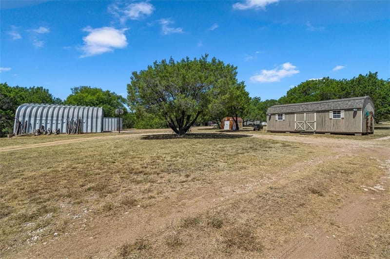 271 County Road 3580, China Spring TX 76633 - Photo 34