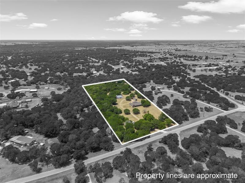 271 County Road 3580, China Spring TX 76633 - Photo 38