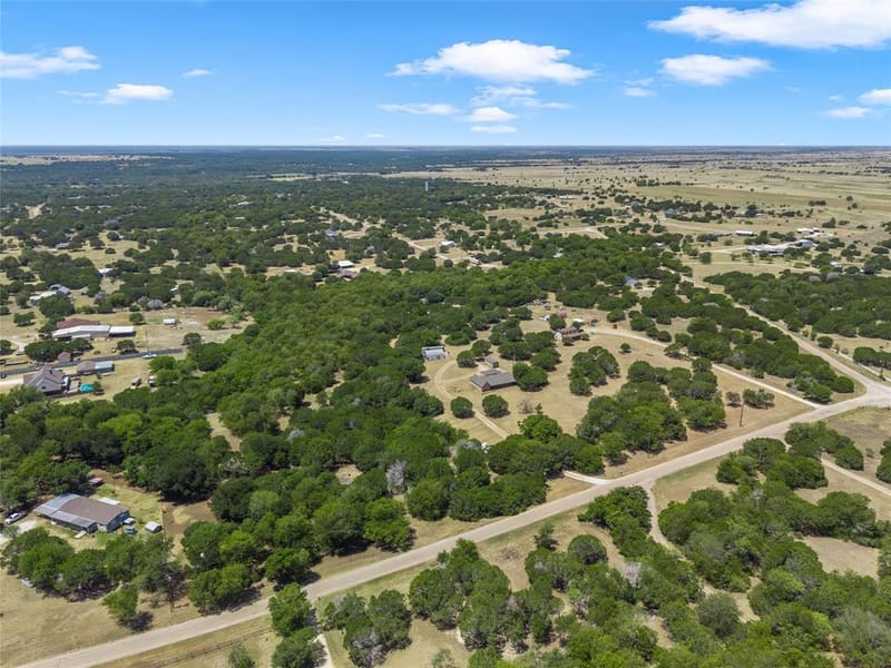271 County Road 3580, China Spring TX 76633 - Photo 37
