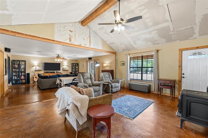 271 County Road 3580, China Spring TX 76633 - Photo 11