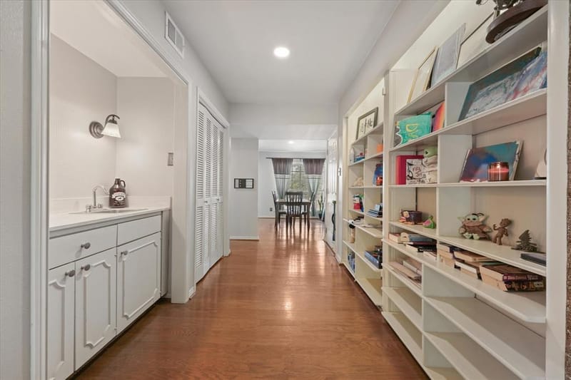 5821 Copperwood Lane # 2126, Dallas TX 75248 - Photo 5