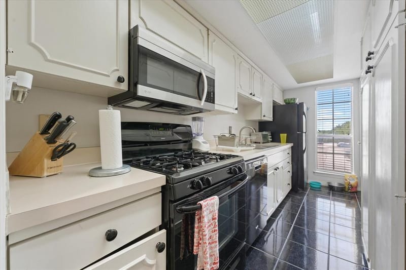 5821 Copperwood Lane # 2126, Dallas TX 75248 - Photo 10